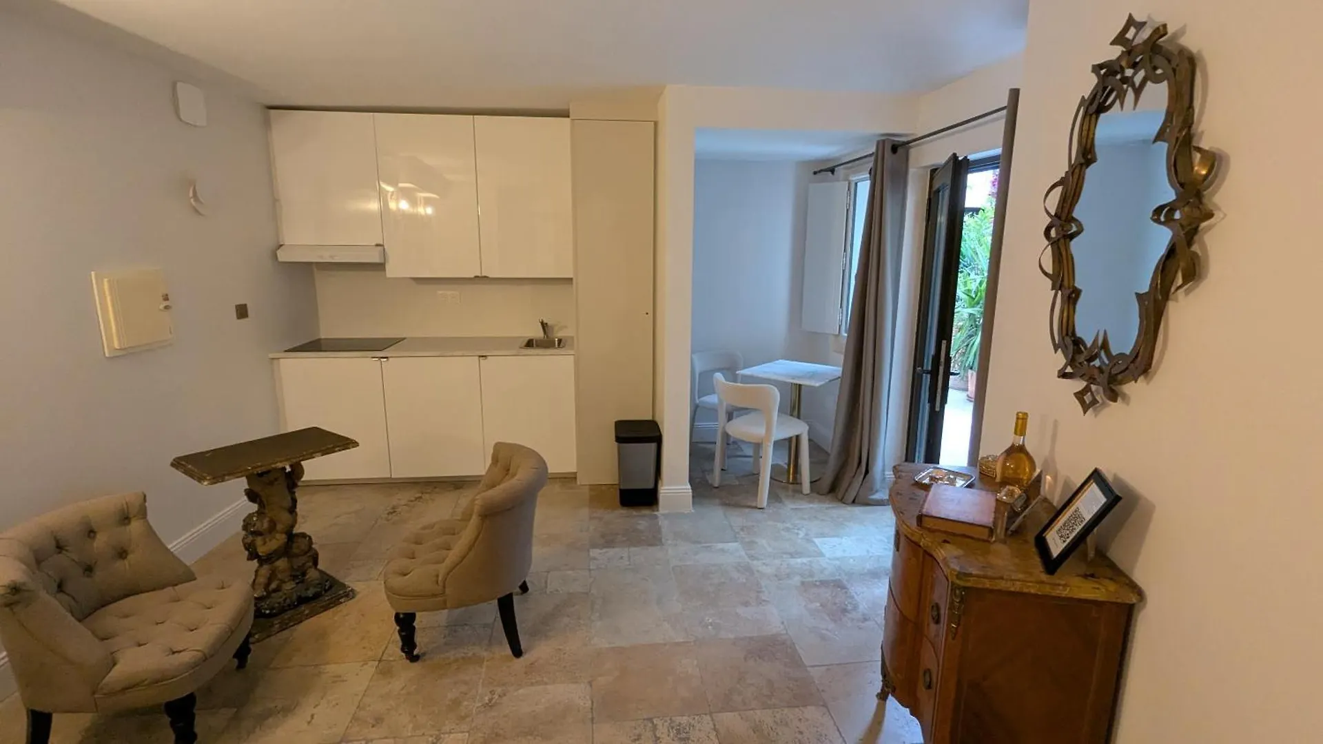 Urbain V Apartment Accessible To People With Reduced Mobility, Spa & Fitness Avignon
