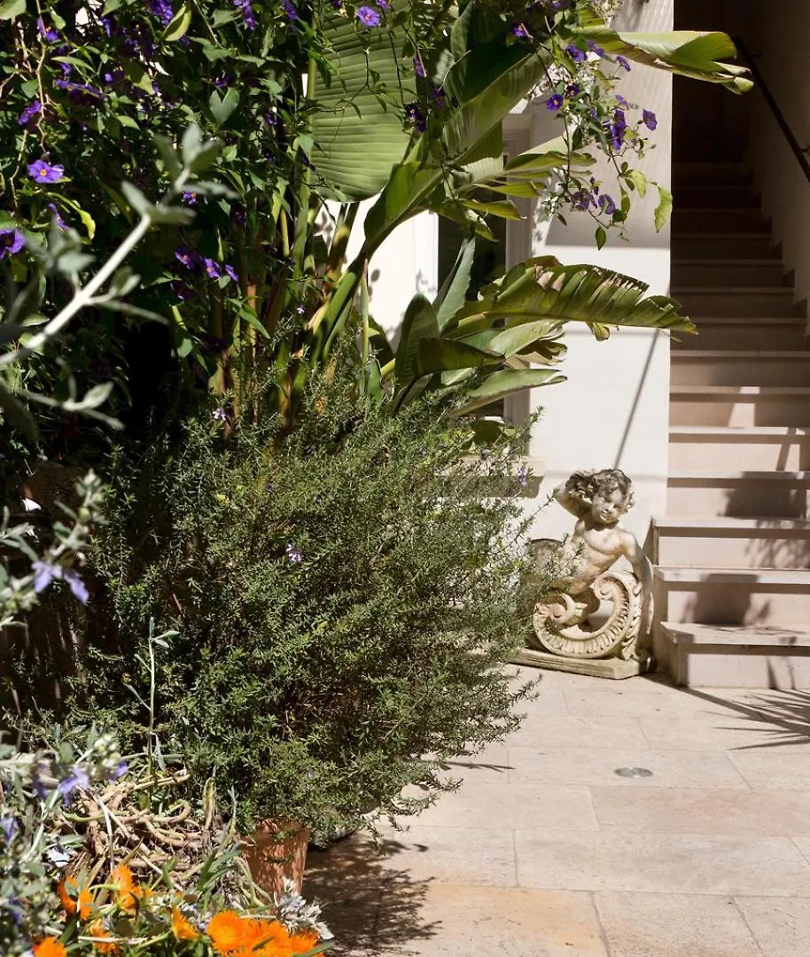 Urbain V Apartment Accessible To People With Reduced Mobility, Spa & Fitness Avignon