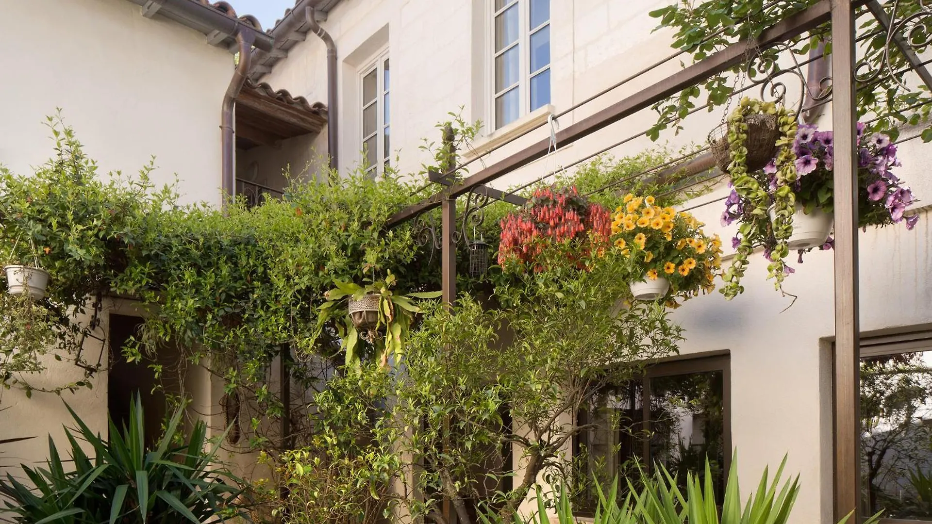 Urbain V Apartment Accessible To People With Reduced Mobility, Spa & Fitness Avignon
