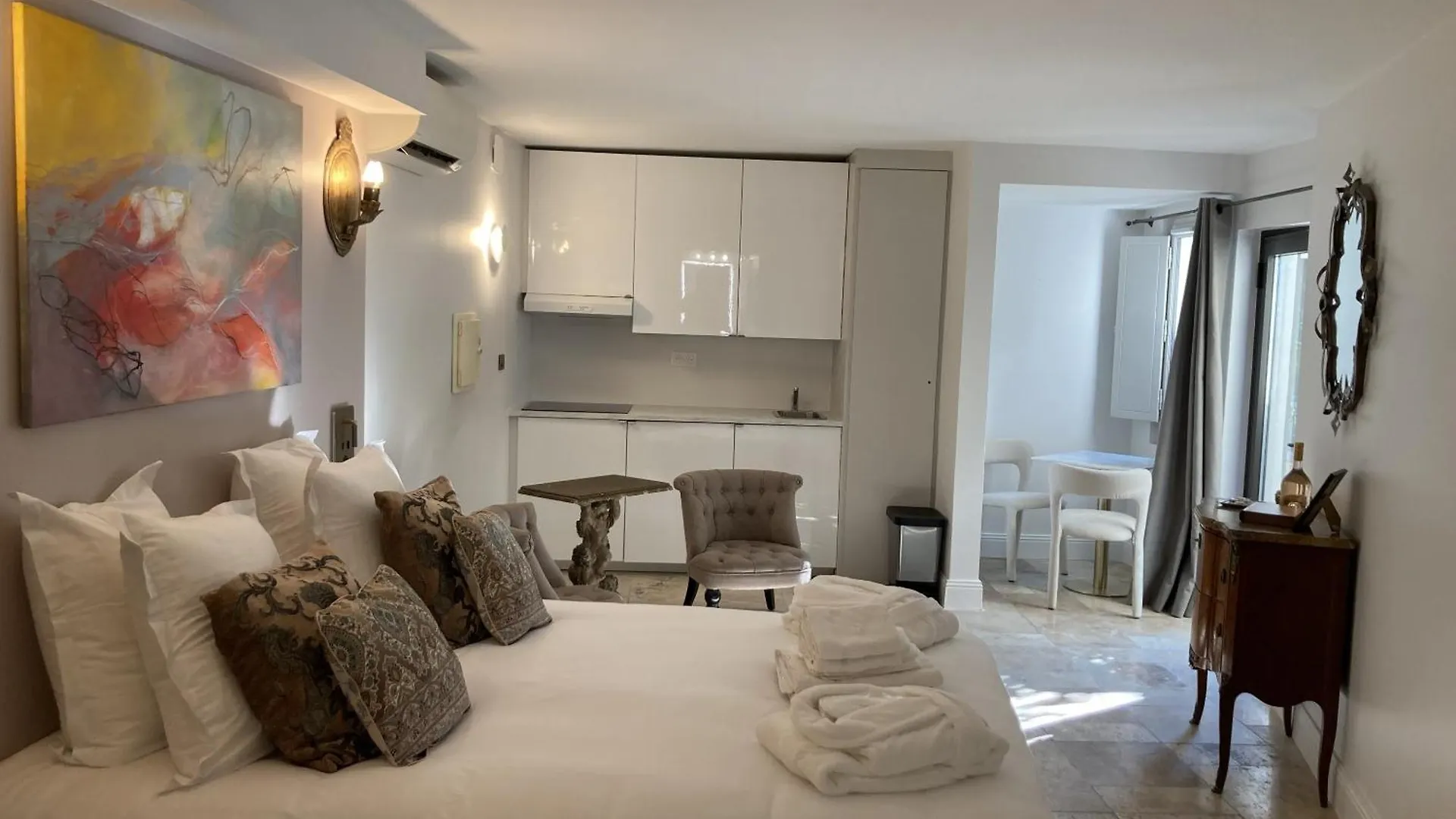 Urbain V Apartment Accessible To People With Reduced Mobility, Spa & Fitness Avignon